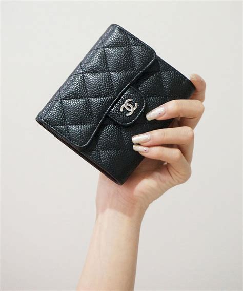 chanel wallet small